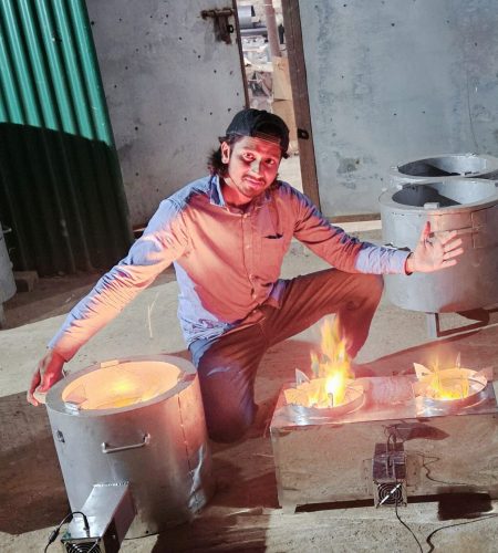 About handpicked red chillies